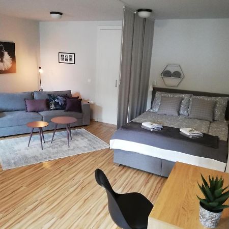 צליה Apartment Nobl Plac מראה חיצוני תמונה