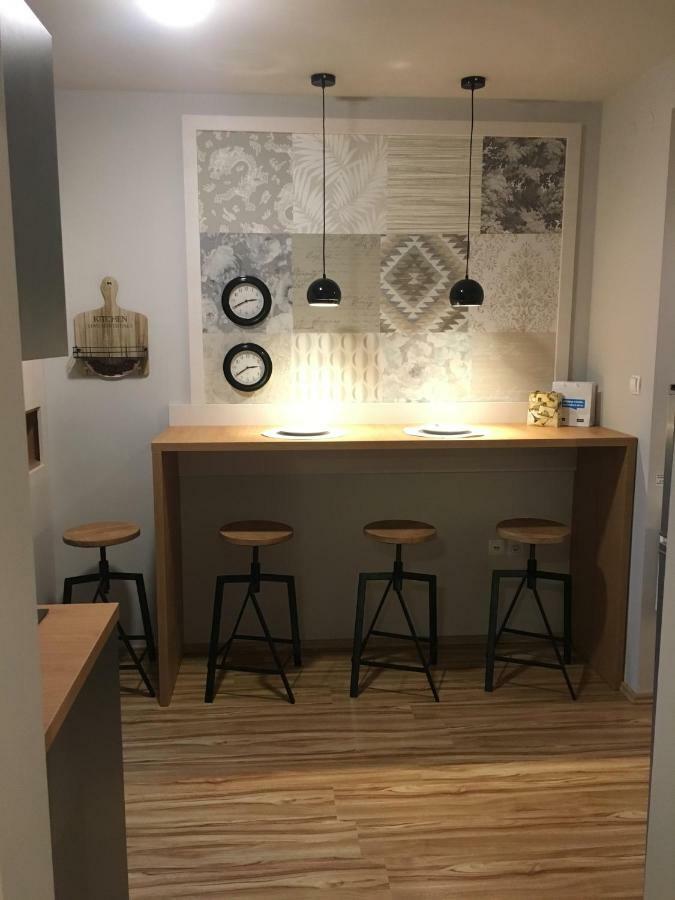 צליה Apartment Nobl Plac מראה חיצוני תמונה