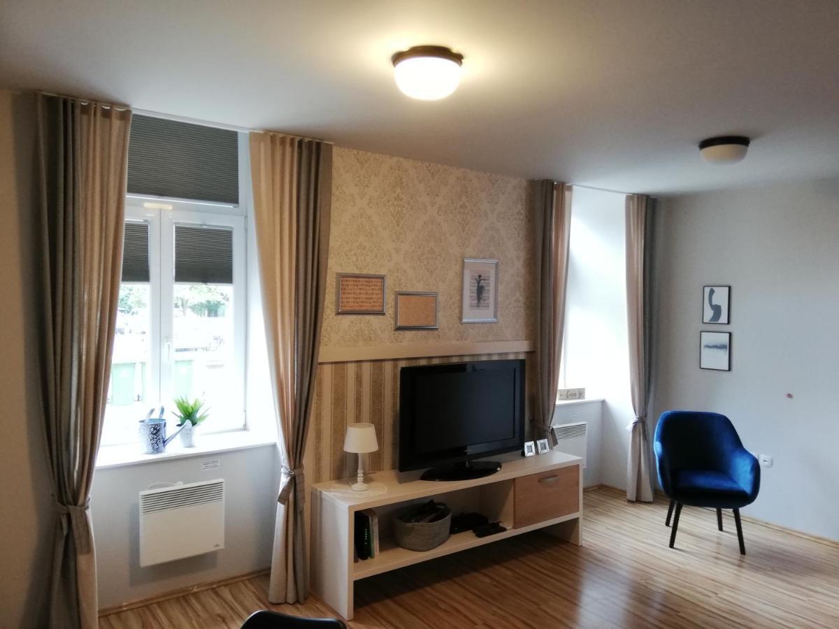 צליה Apartment Nobl Plac מראה חיצוני תמונה