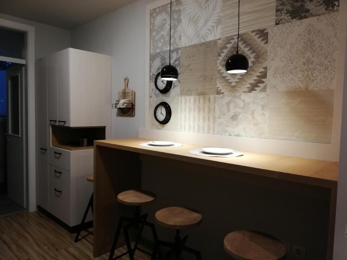 צליה Apartment Nobl Plac מראה חיצוני תמונה